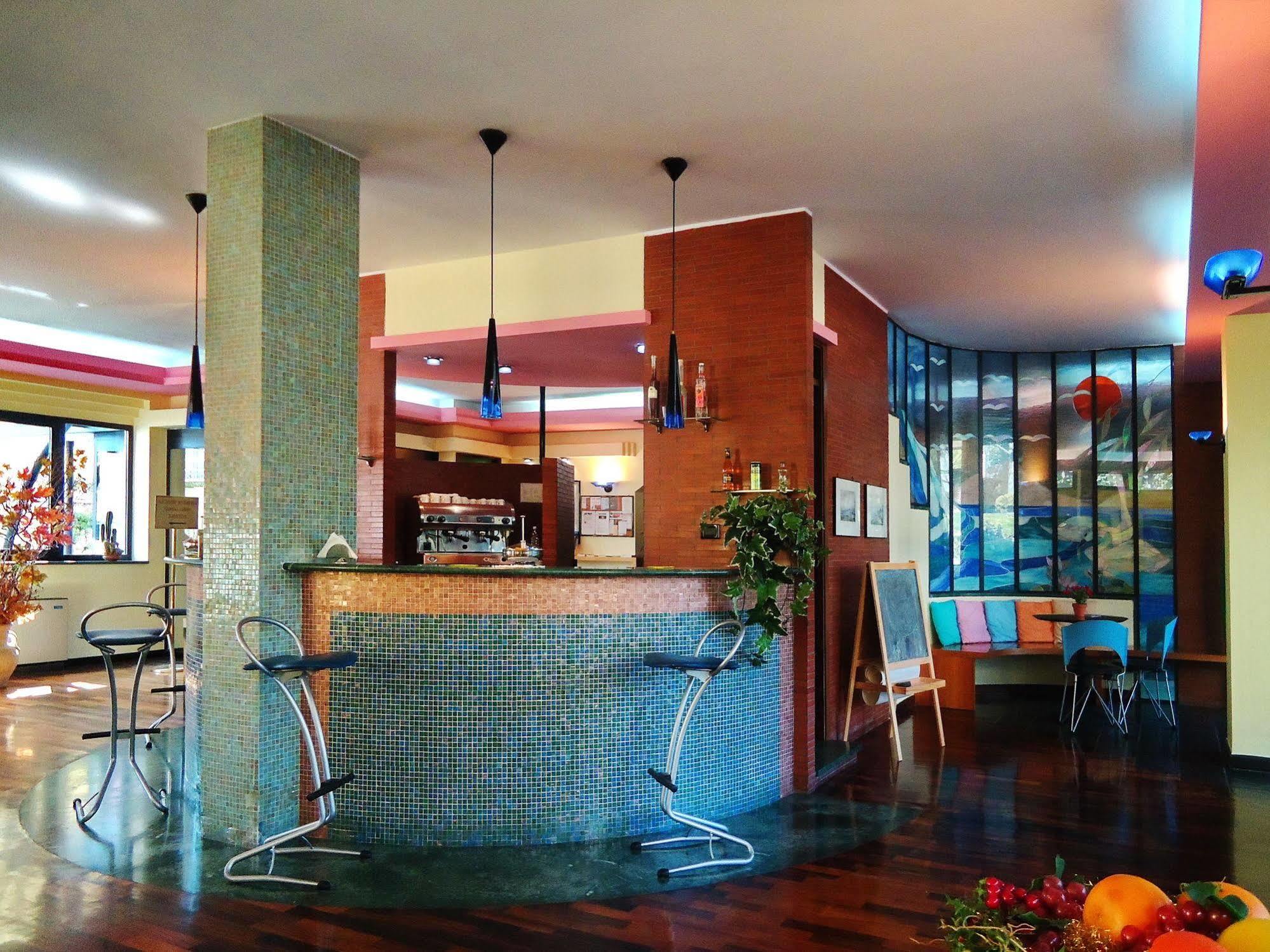 Hotel Giovanna Помпеи Экстерьер фото